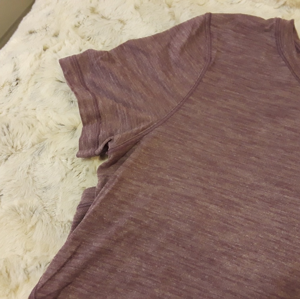 Lululemon top